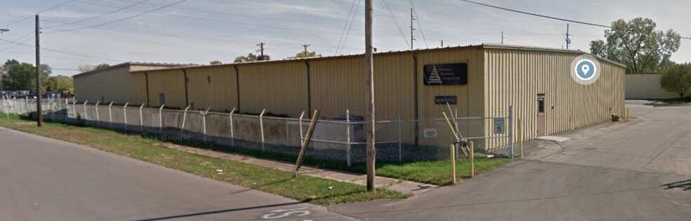 1101 S Lafayette St, Elkhart, IN à louer - Photo du bâtiment - Image 3 de 5