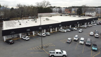 Kennesaw Plaza - Loft