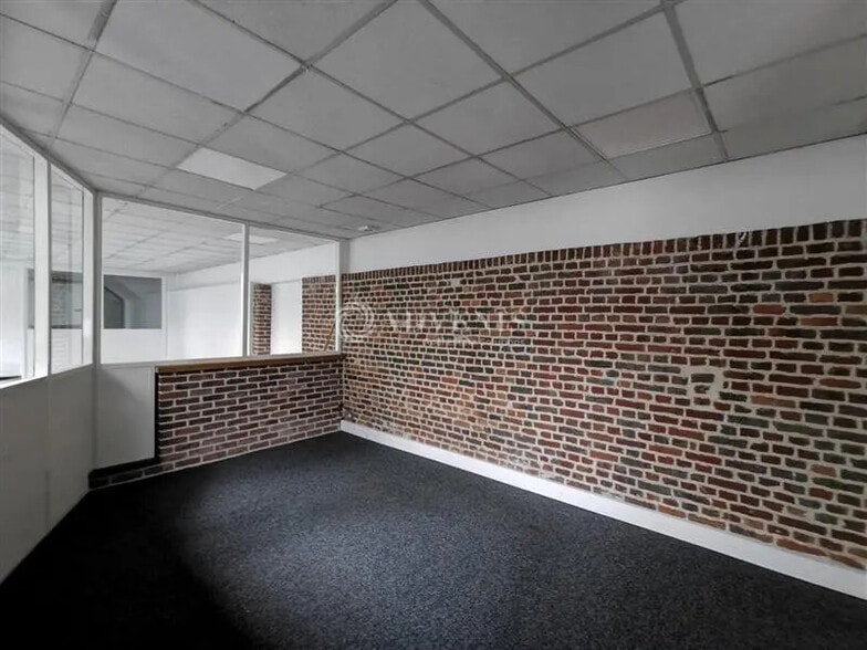 Office in VILLENEUVE-D'ASCQ for lease - Interior Photo - Image 2 of 6