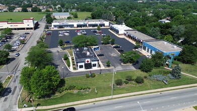 213-239 S Bolingbrook Dr, Bolingbrook, IL à louer Aérien- Image 1 de 4