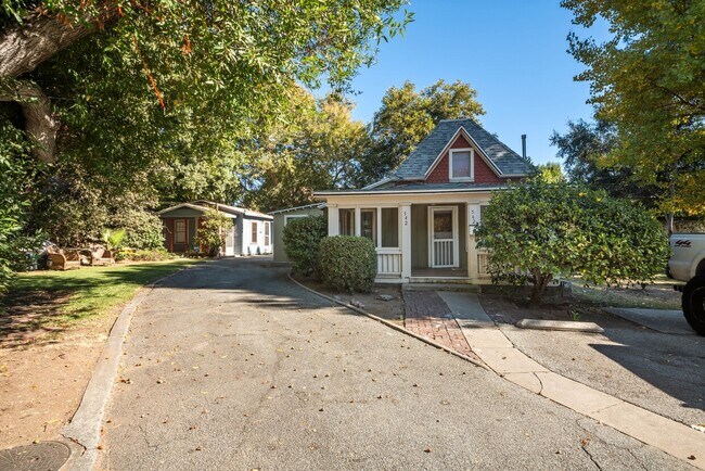 Plus de détails pour 542-548 N Madison Ave, Pasadena, CA - Multi-résidentiel à vendre