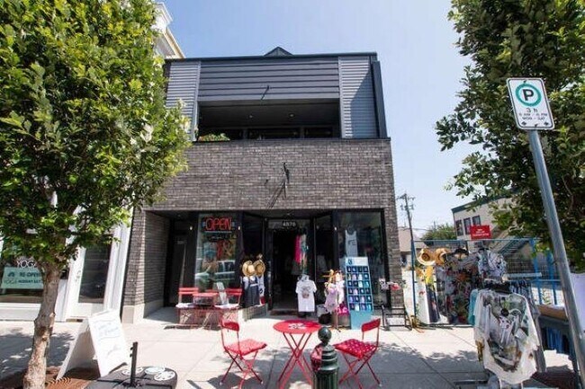 Plus de détails pour 4876 Delta St, Delta, BC - Bureau à louer