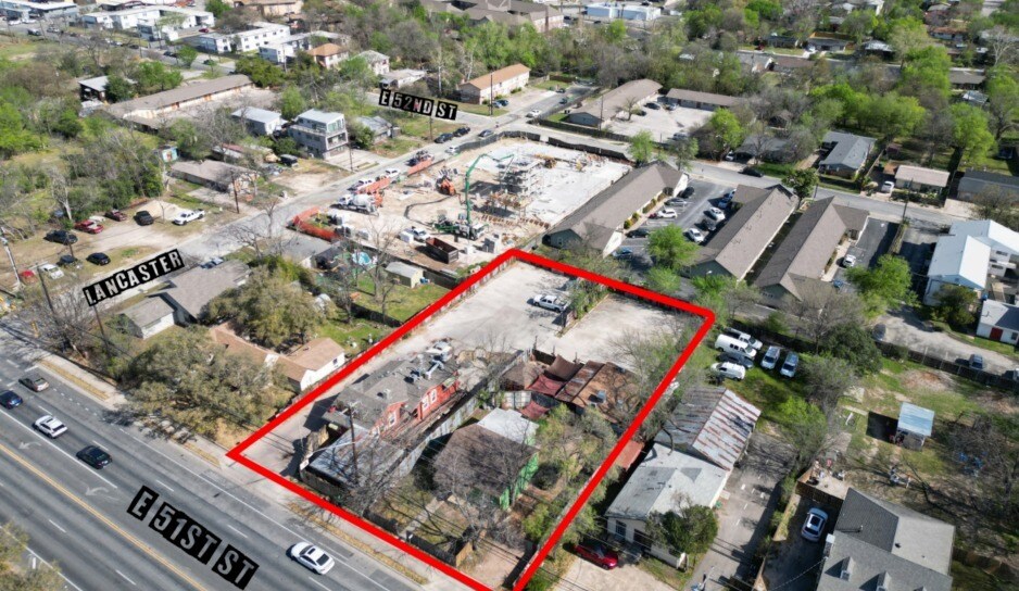 1302-1306 E 51st St, Austin, TX à vendre - Photo du bâtiment - Image 3 de 12