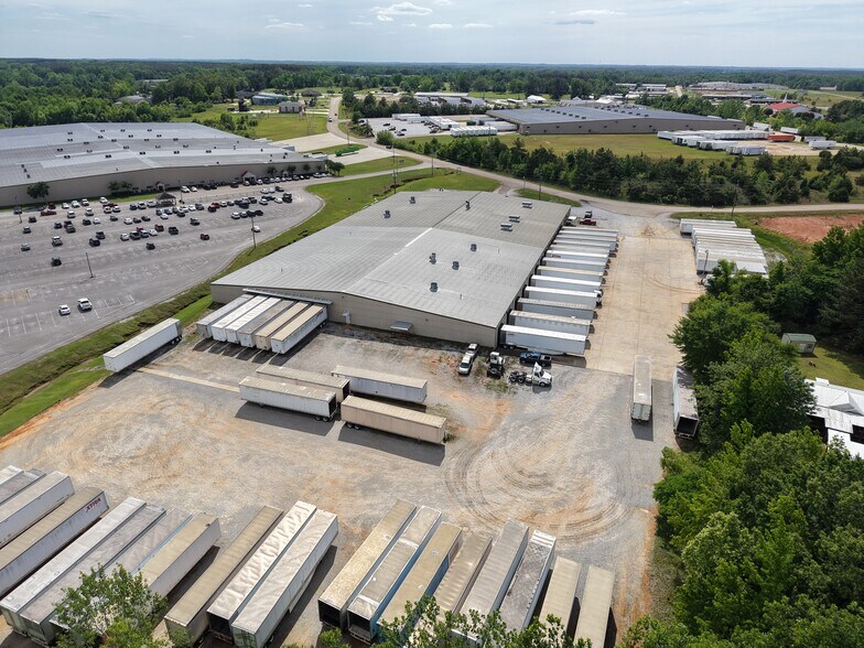 370 Henry Southern Dr, Pontotoc, MS for lease - Building Photo - Image 3 of 7