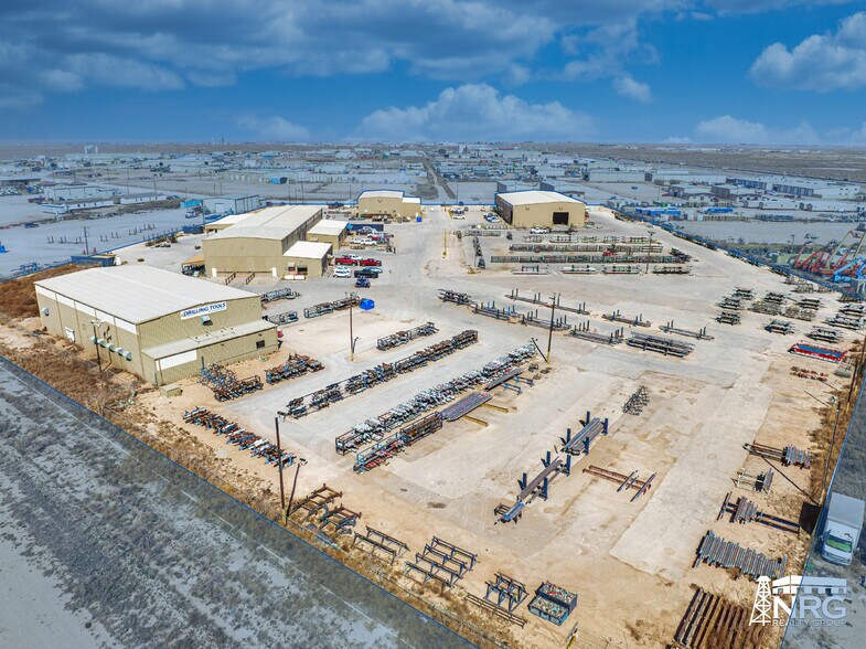 1514 S County Road 1309, Midland, TX à vendre - Photo du bâtiment - Image 3 de 8