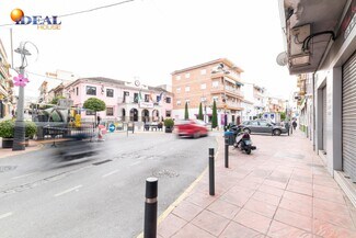 Plus de détails pour Avenida de la Fuente, 1, Peligros - Commerce de détail à vendre