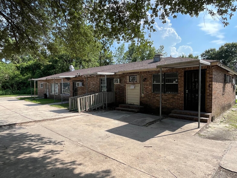 9305 N Wayside Dr, Houston, TX for sale - Building Photo - Image 2 of 12