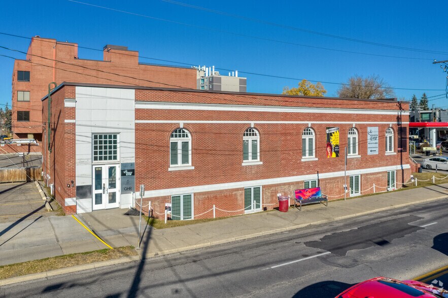 1510 Kensington Rd NW, Calgary, AB à vendre - Photo principale - Image 1 de 1