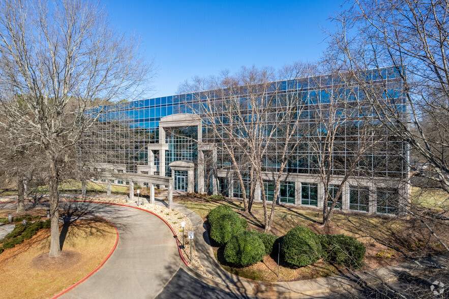 12000 Findley Rd, Johns Creek, GA for lease - Building Photo - Image 1 of 10