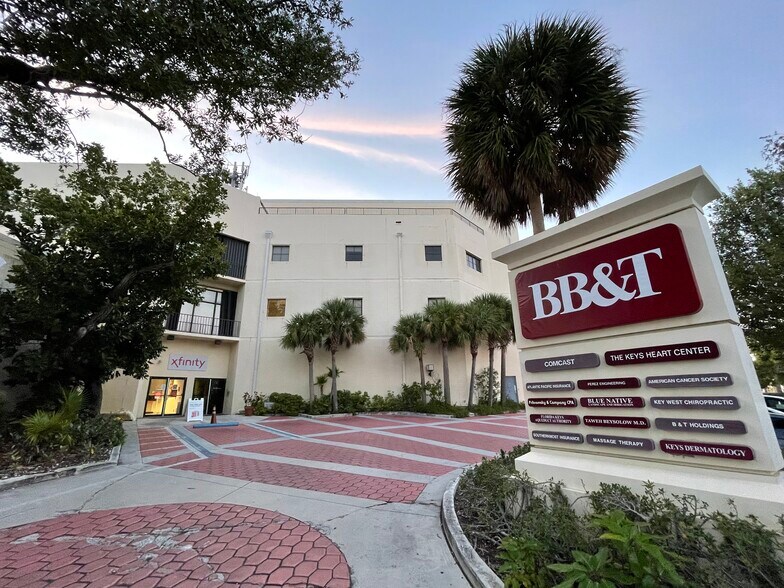 1010 kennedy Dr, Key West, FL à vendre - Photo du bâtiment - Image 2 de 10