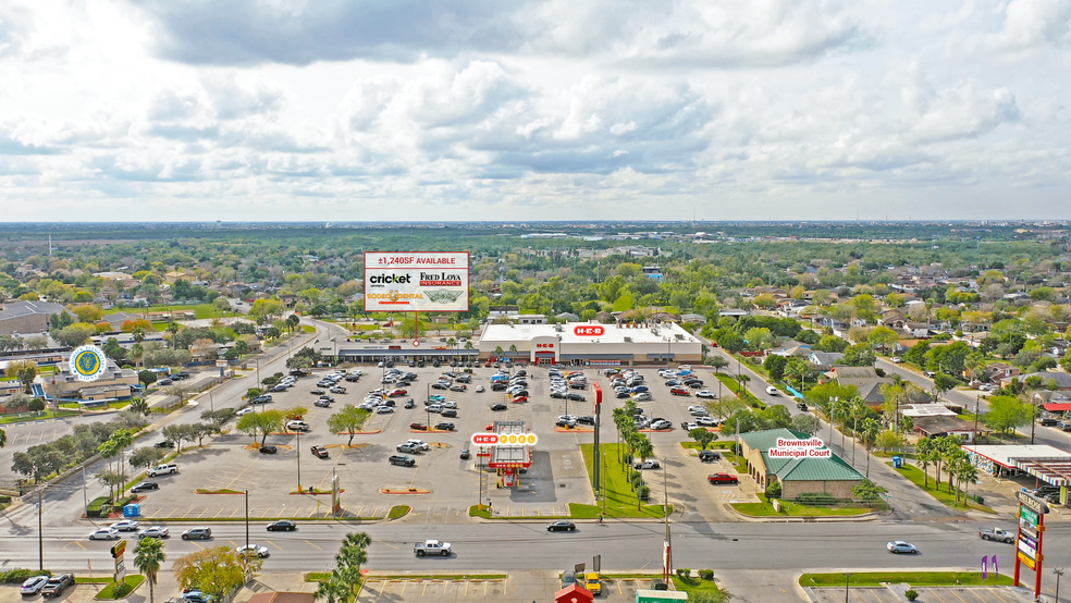 2950 Southmost Rd, Brownsville, TX for lease - Building Photo - Image 2 of 5