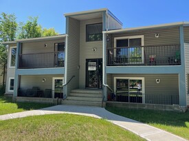 Eastwood Living Apartments - Commercial Real Estate