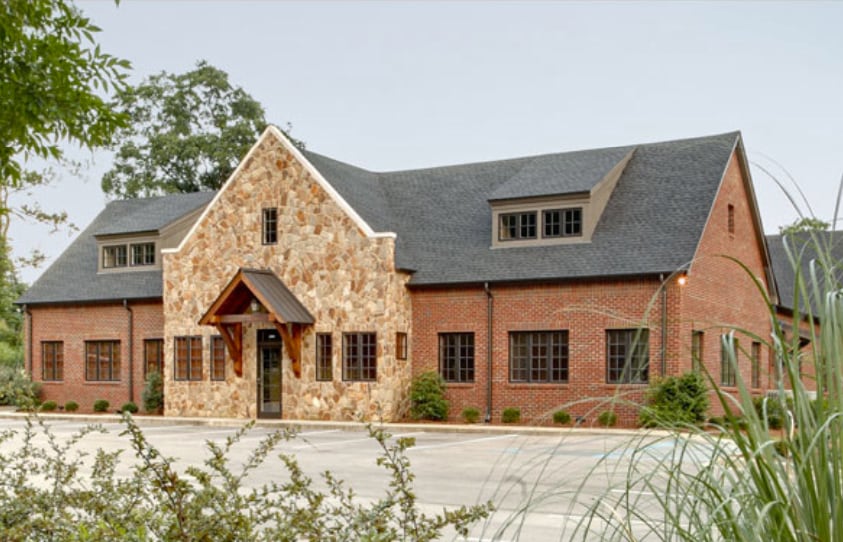 4505 Pine Tree Cir, Birmingham, AL for lease - Building Photo - Image 1 of 10
