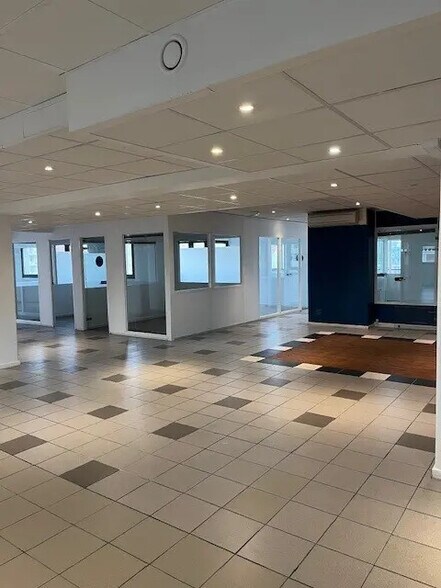 9 Rue Maurice Grandcoing, Ivry-sur-Seine à louer - Photo du bâtiment - Image 1 de 12