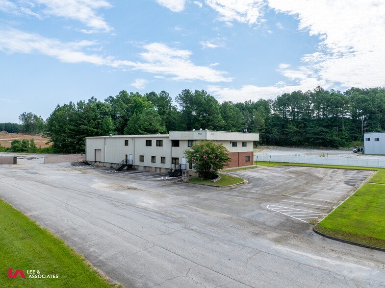 6523 Marbut Rd, Lithonia, GA for lease - Building Photo - Image 3 of 12