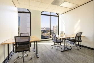 3120 Southwest Fwy, Houston, TX for lease Interior Photo- Image 2 of 6