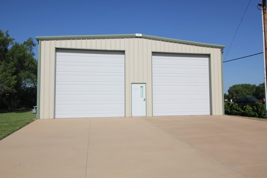 2202 W Central Ave, El Dorado, KS for sale - Other - Image 2 of 19