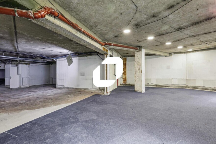 26 Rue De Crimée, Paris for lease - Interior Photo - Image 2 of 20