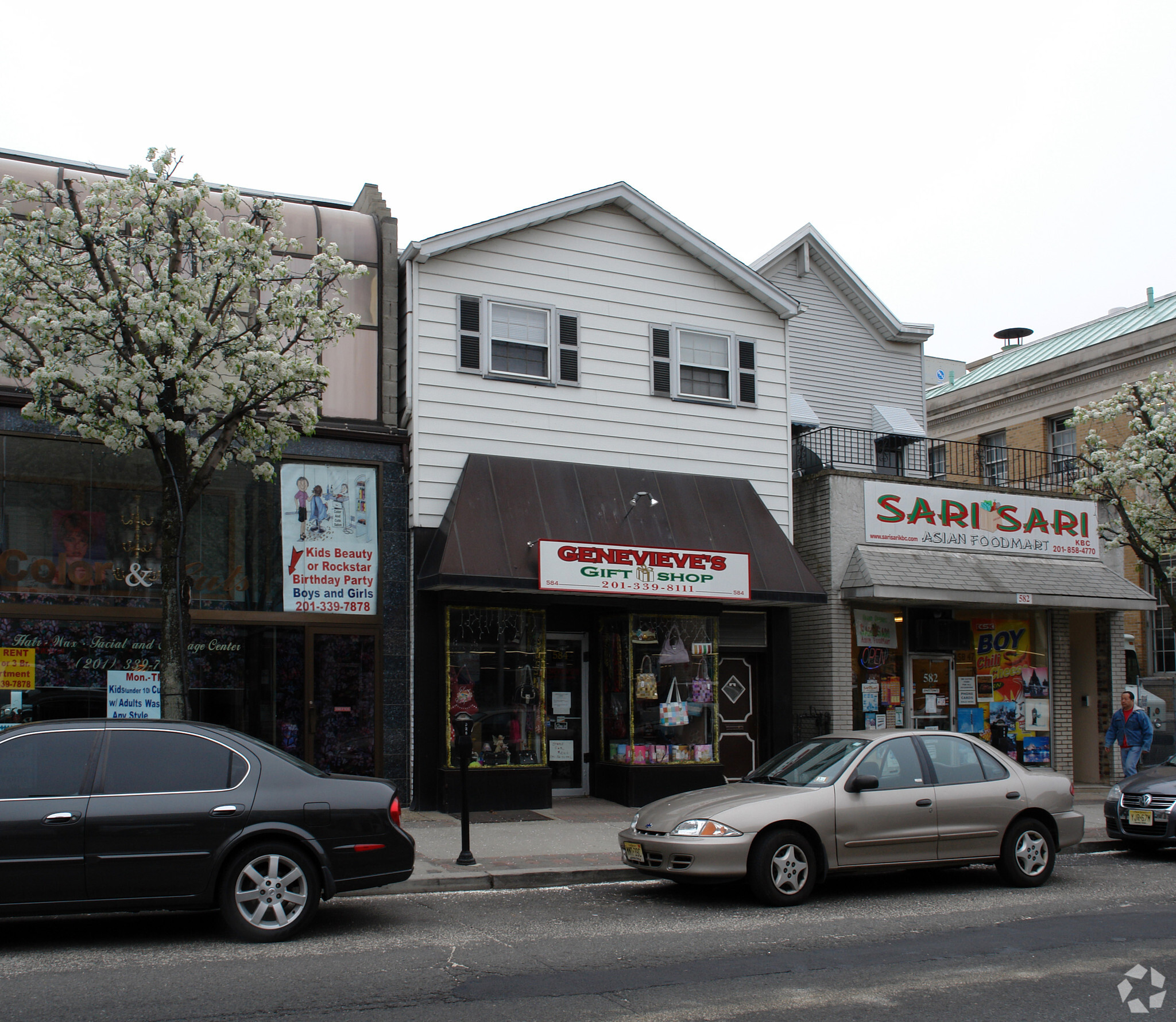 584 Broadway, Bayonne, NJ for sale Primary Photo- Image 1 of 1