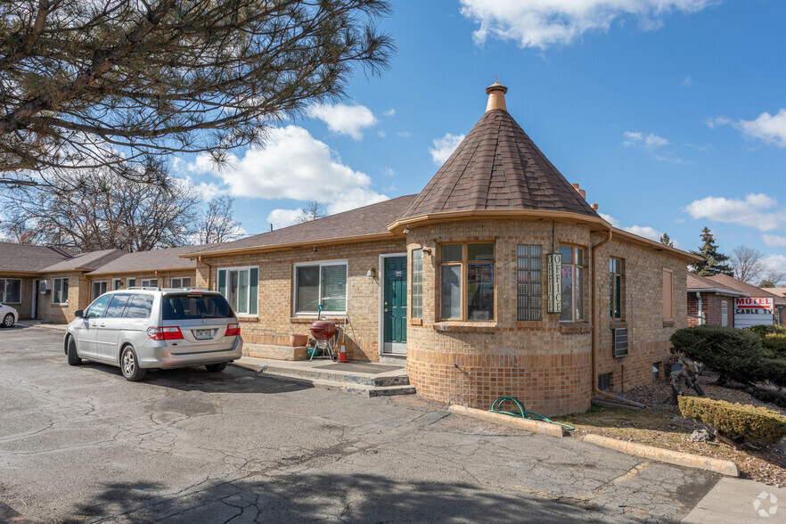 10950 E Colfax Ave, Aurora, CO for sale - Primary Photo - Image 1 of 1