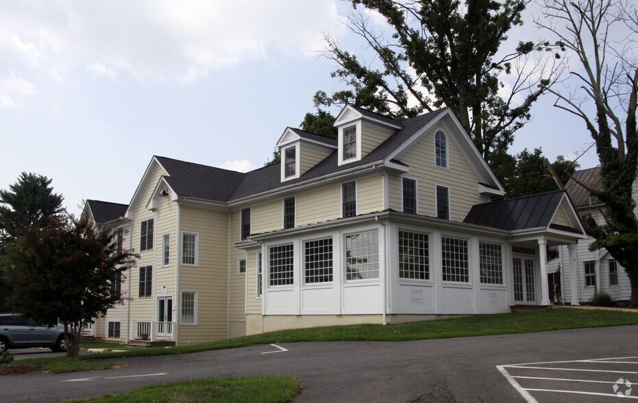 170 W Main St, Purcellville, VA à louer - Photo du bâtiment - Image 2 de 33
