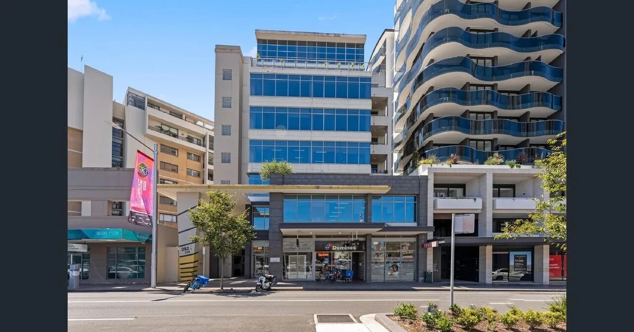 282-290 Oxford St, Bondi Junction for lease Primary Photo- Image 1 of 2