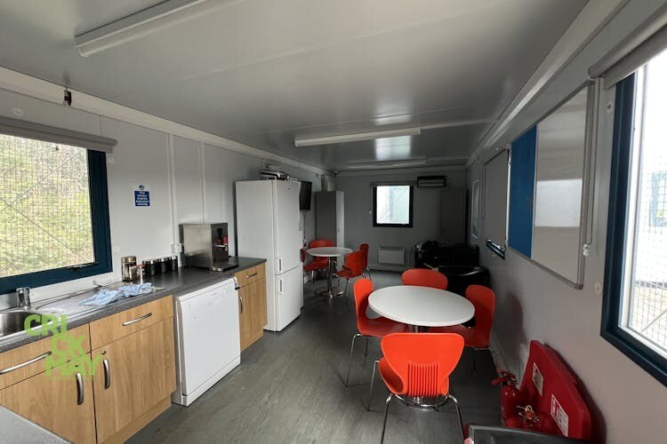 Parsonage Way, Horsham à louer - Photo intérieure - Image 2 de 3