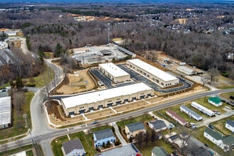 320 Seagle St, Huntersville, NC - Aerial map view