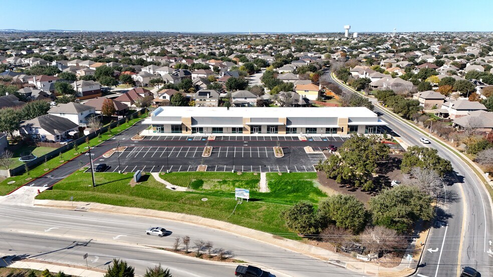 18 Borgfeld Rd, Cibolo, TX à louer - Photo du bâtiment - Image 3 de 16