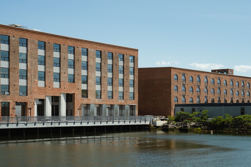 4100 1st Ave, Brooklyn, NY for lease - Building Photo - Image 3 of 15