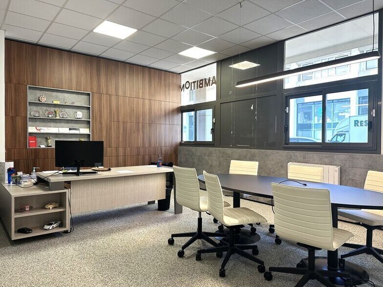 Bureau dans Villeurbanne à louer - Photo intérieure - Image 3 de 7