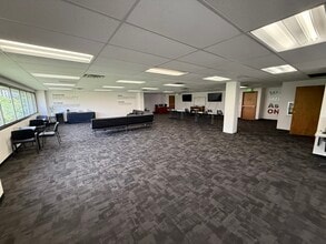376 E 400 S, Salt Lake City, UT for lease Interior Photo- Image 1 of 2
