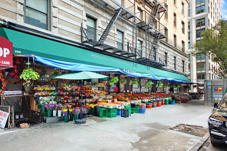 2451-2459 Broadway, New York, NY for lease - Building Photo - Image 2 of 3