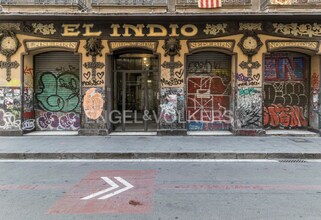 Commerce de détail dans Barcelone, Barcelona à louer Photo intérieure- Image 2 de 7