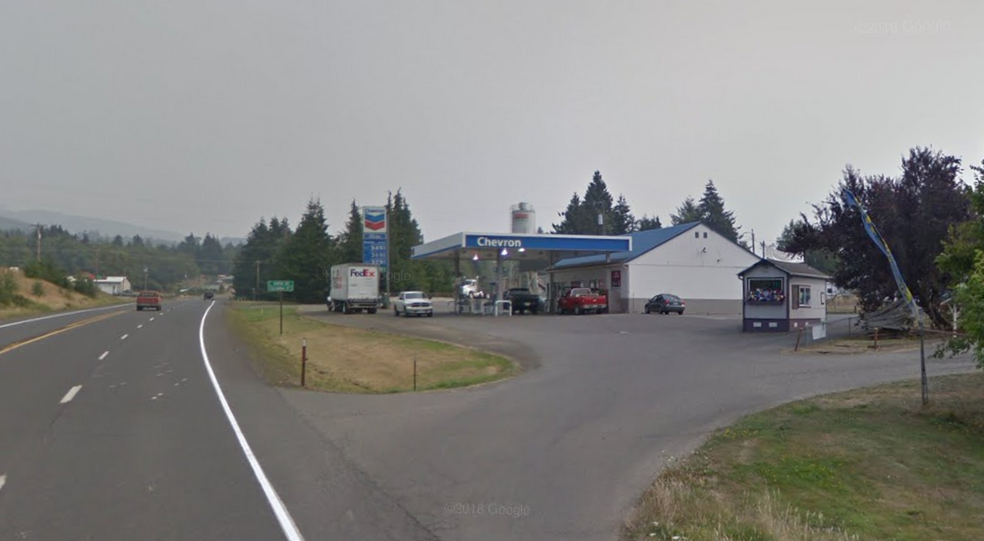 274 E State Route 4, Cathlamet, WA for sale - Primary Photo - Image 1 of 1