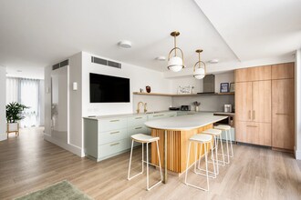 36-38 Bydown St, Neutral Bay for lease Interior Photo- Image 1 of 3