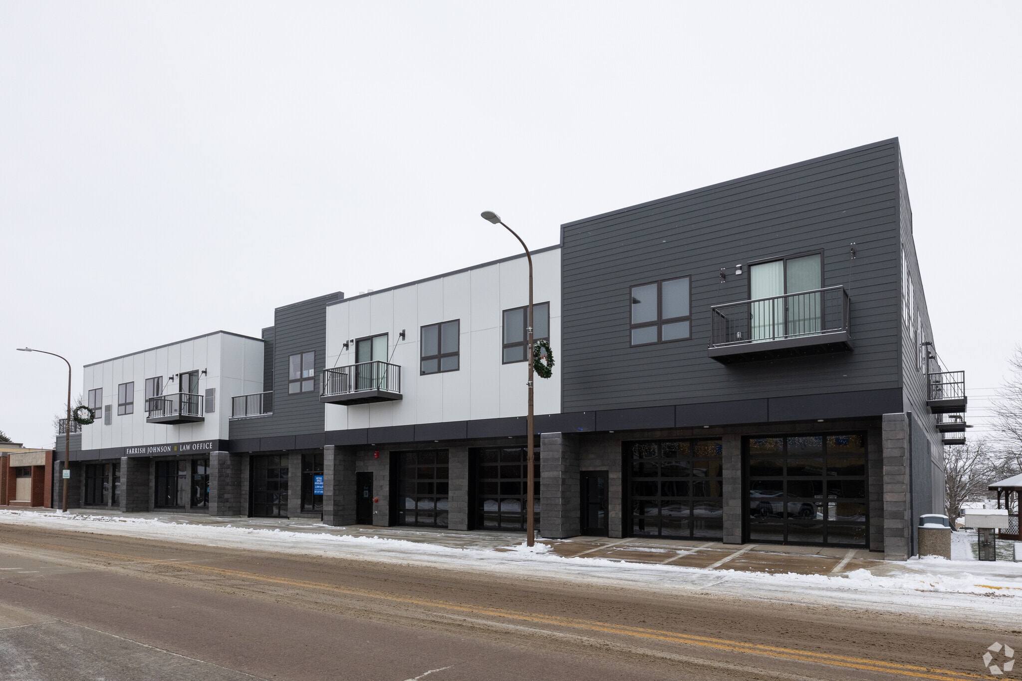 116-118 W Main St, Madelia, MN for lease Primary Photo- Image 1 of 2