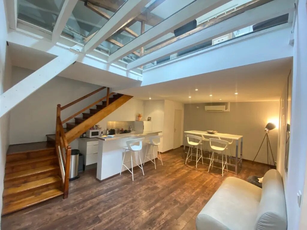 31 Grande Rue De Vaise, Lyon for sale Interior Photo- Image 1 of 9