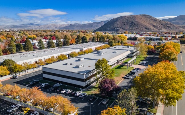 Plus de détails pour 1575 Delucchi Ln, Reno, NV - Bureau à louer