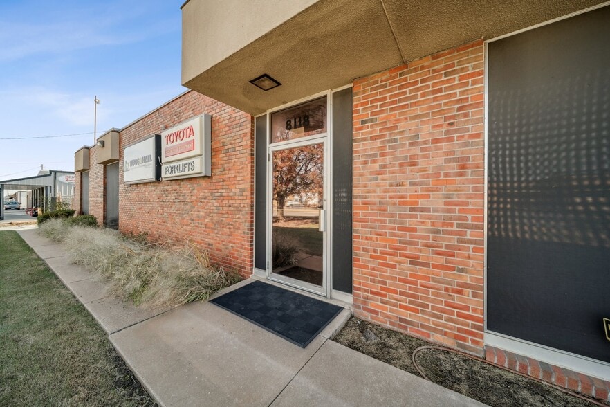 8118 E 44th St, Tulsa, OK for lease - Building Photo - Image 2 of 54