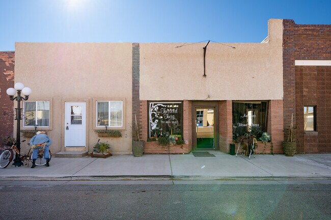 More details for 122 E Cranston Ave, Fowler, CO - Retail for Sale