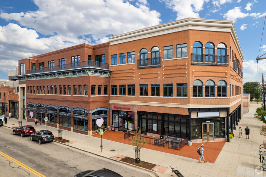 1600 Pearl St, Boulder, CO à louer - Photo principale - Image 1 de 10