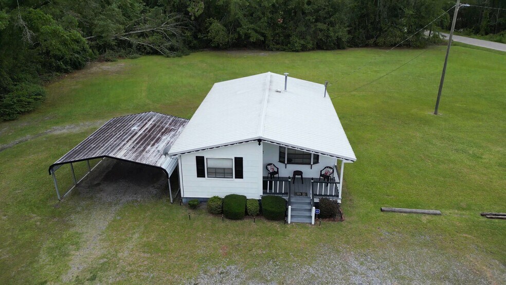 93 Bell Dr, Baxley, GA for sale - Commercial Listing Video - Image 1 of 12