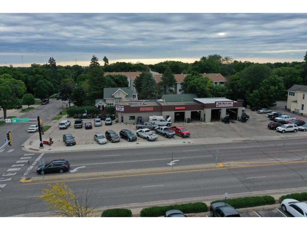 104 Litchfield Ave SE, Willmar, MN for sale Primary Photo- Image 1 of 1