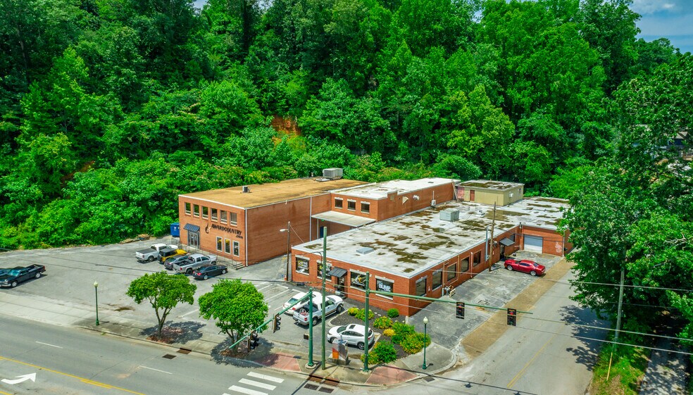 1899 Dayton Blvd, Chattanooga, TN à vendre - Photo du bâtiment - Image 3 de 17