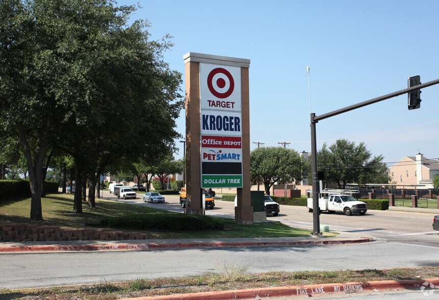 3712-3720 Belt Line Rd, Addison, TX à louer - Photo du bâtiment - Image 3 de 8