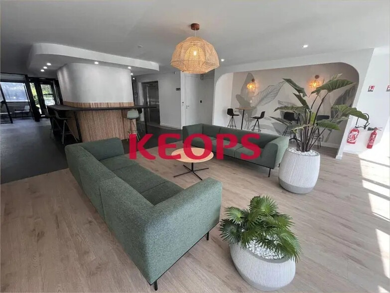 185 Rue Galilée, Labège à louer - Hall d’entrée - Image 3 de 18