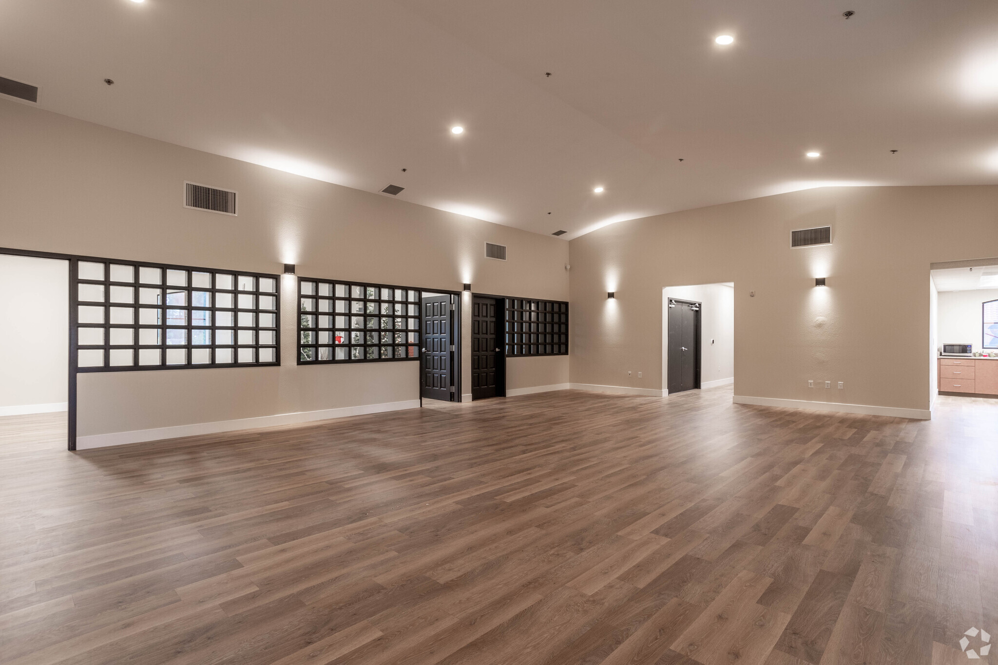 23328 Olive Wood Plaza Dr, Moreno Valley, CA for lease Interior Photo- Image 1 of 4