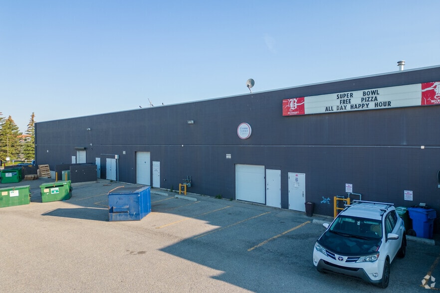 1345-1353 32 Av NE, Calgary, AB for lease - Building Photo - Image 2 of 6