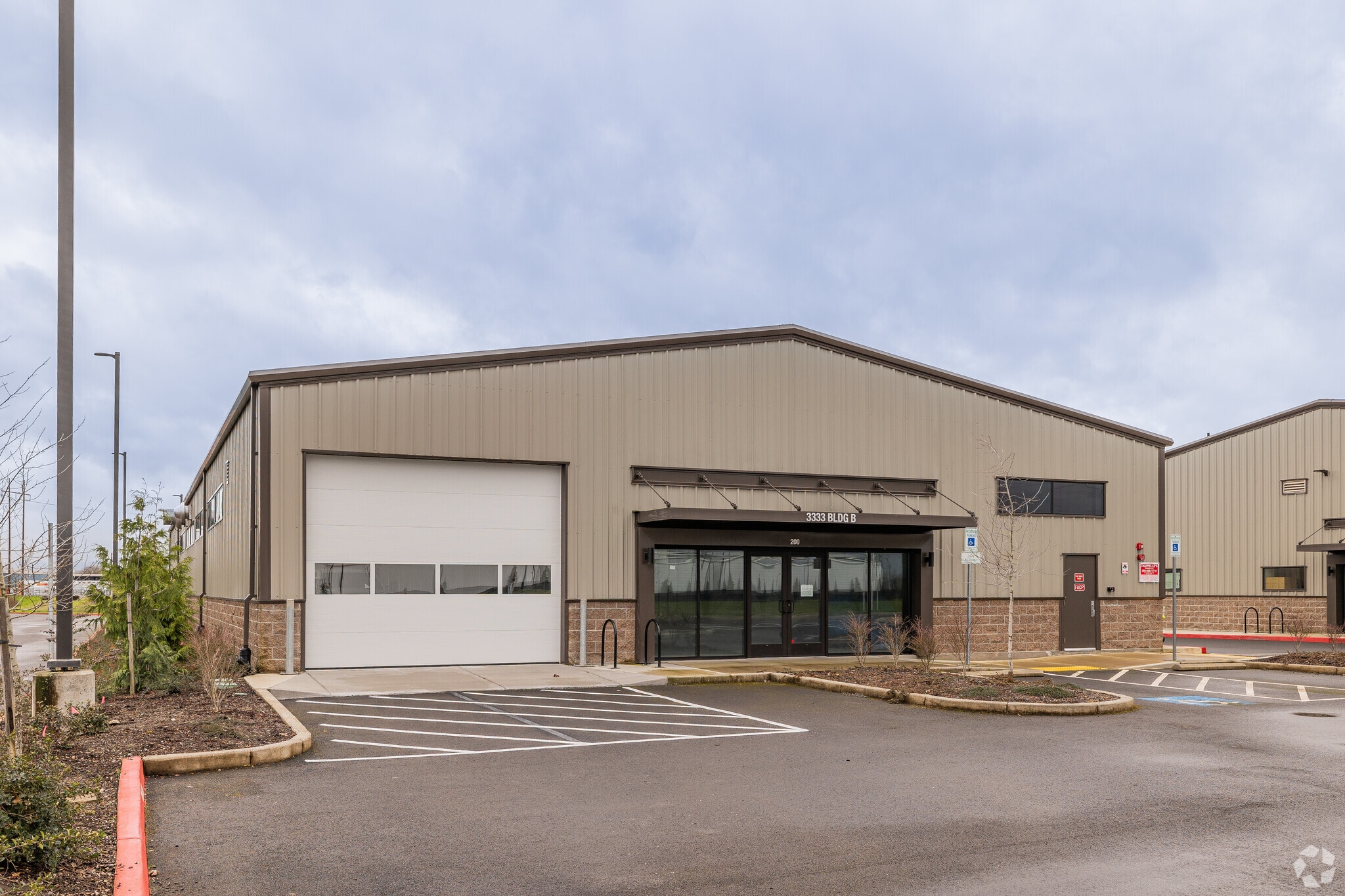 3333 NW 35th St, Vancouver, WA for lease Primary Photo- Image 1 of 7